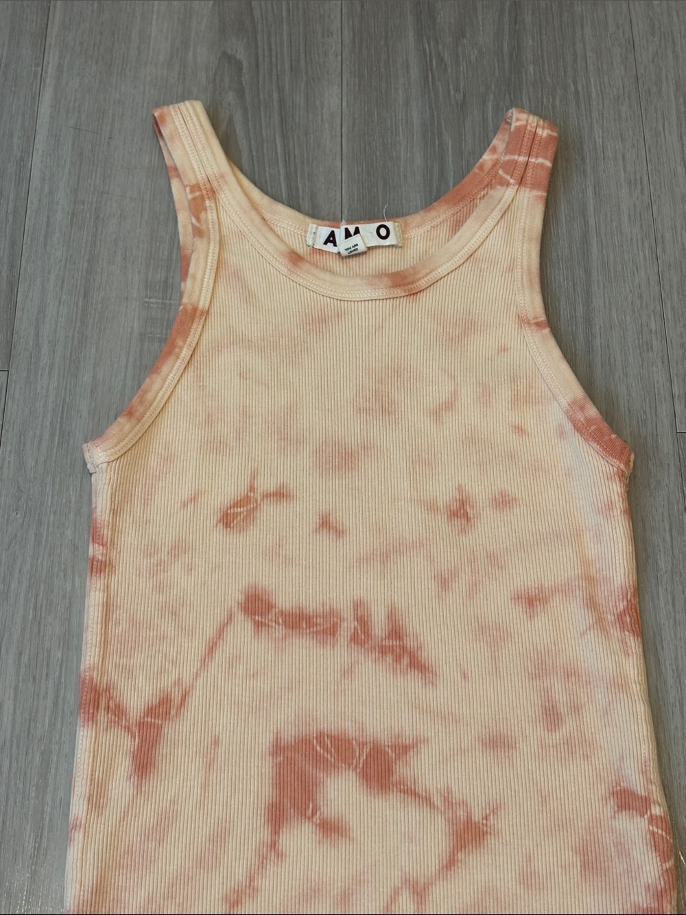 AMO Ribbed Tank - Picture 4 of 16